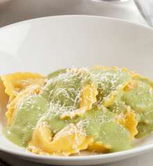 Ravioli s cuketovou omáčkou