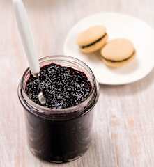 Dżem z czarnej porzeczki