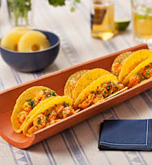 Tacos aux crevettes et ananas