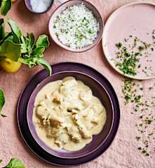 Lulas de fricassé com manjericão