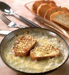 Zuppa di cipolle al Parmigiano Reggiano