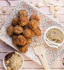 Polpettine di pollo alla frutta secca