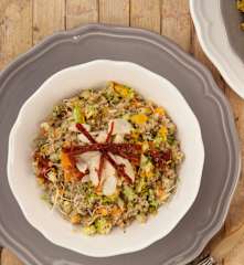 Quinoa germinada com legumes