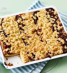 Zwetschgen-Apfel-Blechkuchen