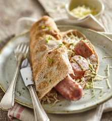 Galette saucisse fromage
