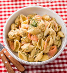Conchas com salmão e vinagreta de citrinos e funcho