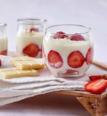 Crema al cioccolato bianco con fragole