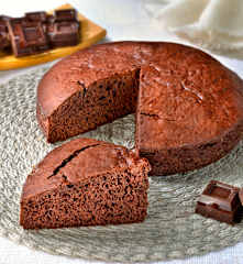 Torta semplice al cioccolato