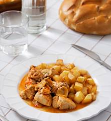 Pollo a la huertana
