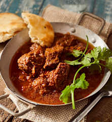 Slow Cooking Beef Madras