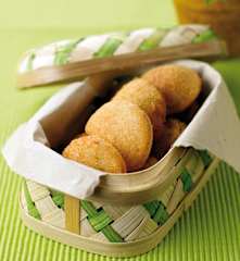 Mini-rissóis de amêijoa