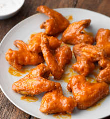 Hot Wings with Blue Cheese Dip