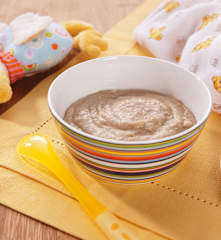 Crema di avena con pere (7-9 mesi)