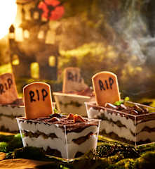 栗子白巧克力“墓”斯杯