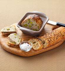 Terina z vepřového a bažantího masa s pistáciemi