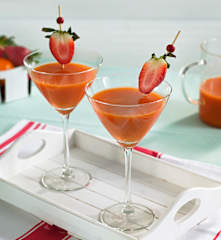 Cóctel de fresas, mandarina y mango