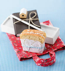 Sanduíche com pasta de fiambre em pão de forma