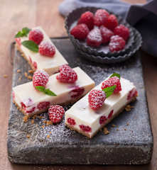 Himbeer-Schoko-Schnitten