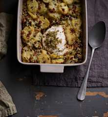 Queijo gratinado com batatas