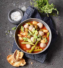 Spanischer Bohnentopf