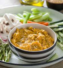 Hummus de batata asada con crudités