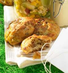 Schinken-Zwiebel-Brötchen