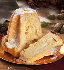 Pandoro veronés hojaldrado