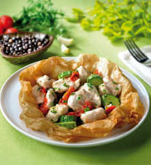 Bocconcini di pollo al cartoccio con verdure