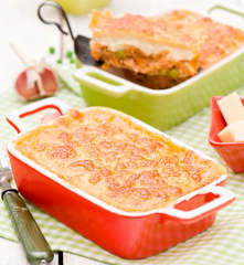 Zapiekanka pasterska z serem cheddar