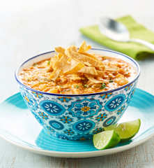 Sopa de fajitas de pollo