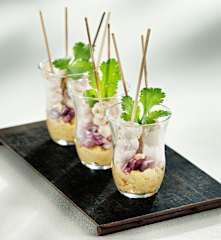 Brochetas de pollo tandoori y anacardos