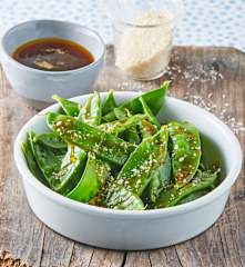 Chícharos chinos con sal de ajonjolí