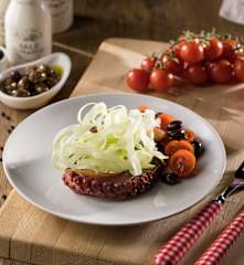 Polpo sottovuoto con olive taggiasche