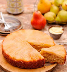 Odwracane ciasto z gruszkami