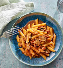Pasta in tomato sauce with chorizo