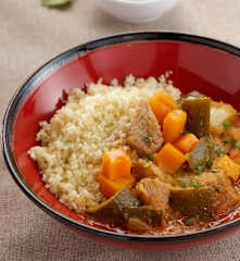 Cușcuș cu miel și legume