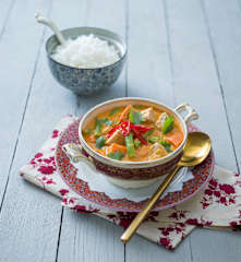 Thai red pork curry