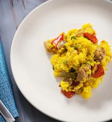 Arroz amarillo con pollo