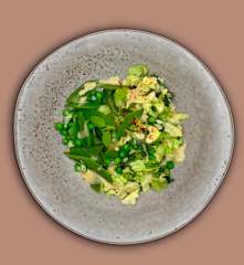 Spitzkohlsalat mit Sojadressing und Limonenkresse