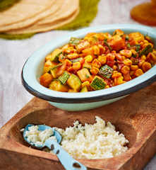 Calabacitas con elote y cilantro