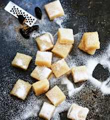 Pâtes de poires à la fève tonka