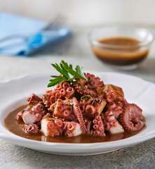 Pulpo con soya y mantequilla