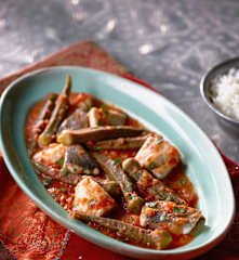 Dorade mit Okraschoten - Bamyalı Çupra