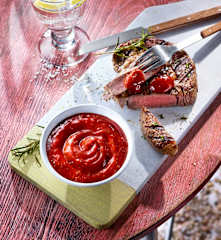 Rote Grillsauce für Fleisch und Geflügel
