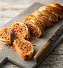 Spanish-flavoured Sausagemeat Plait