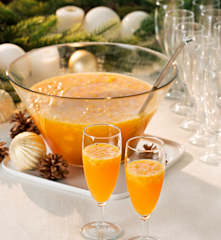 Tropischer Sektcocktail