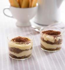 Bicchierini al tiramisú (per 2 persone)