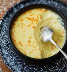 Menu light - Petites crèmes vapeur à l'orange, aux épices et sirop d'orange