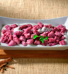 Gnocchi di ricotta e barbabietola