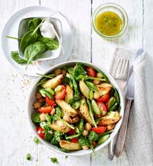 Insalata di patate, ceci e spinaci